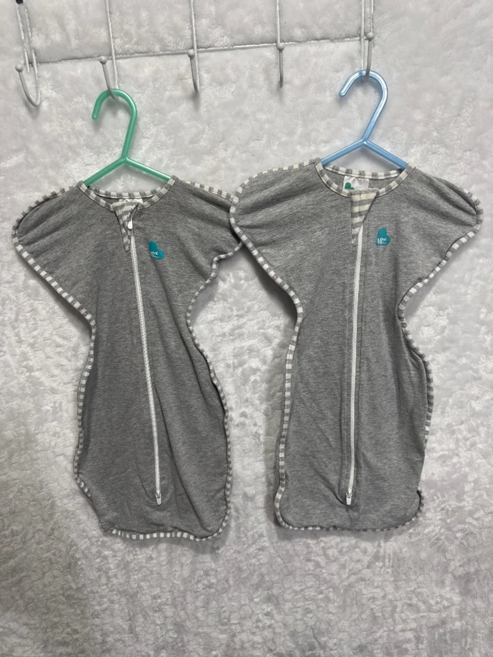 Love To Dream SWADDLE UP Original Sleep Sack Wrap Gray New Born 5-8.5 lbs Bundle
